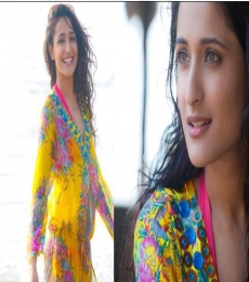 Pragya Jaiswal Model